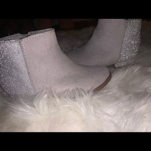 Old navy glitter toddler boot